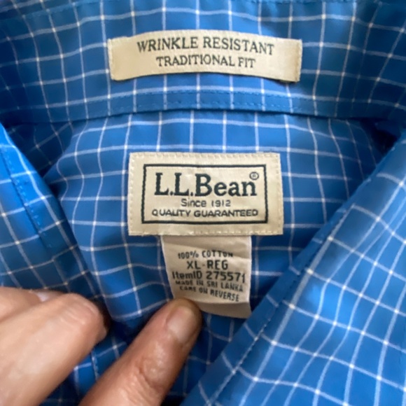 L.L. Bean Men's Short Sleeve Button Shirt - Picture 4 of 8